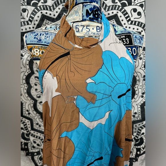 ❌❌❌ SOLD LPH❌❌❌Simply Sisters by Lola Halter Dress NWT - Picture 4 of 12